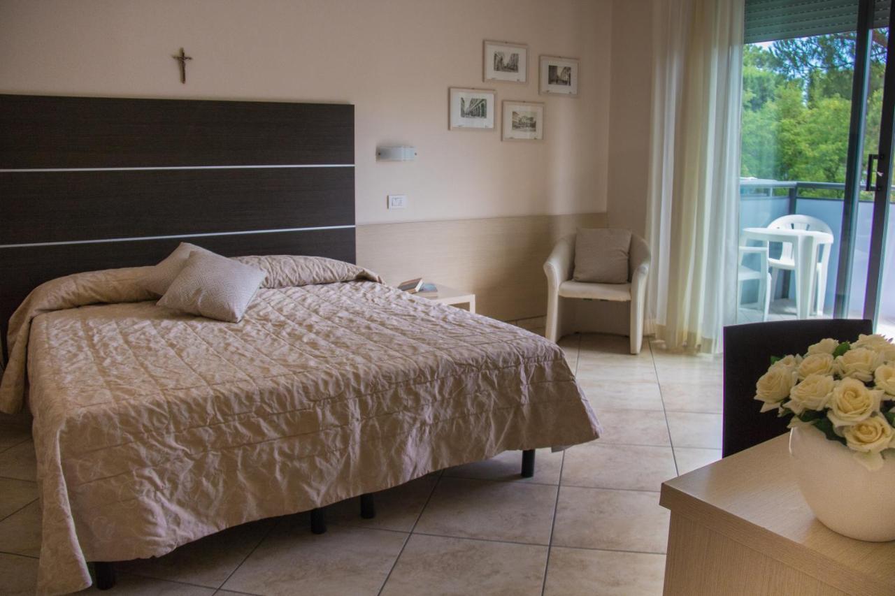 Renzo Hotel Cesenatico Ngoại thất bức ảnh