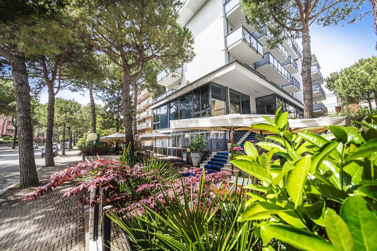 Renzo Hotel Cesenatico Ngoại thất bức ảnh